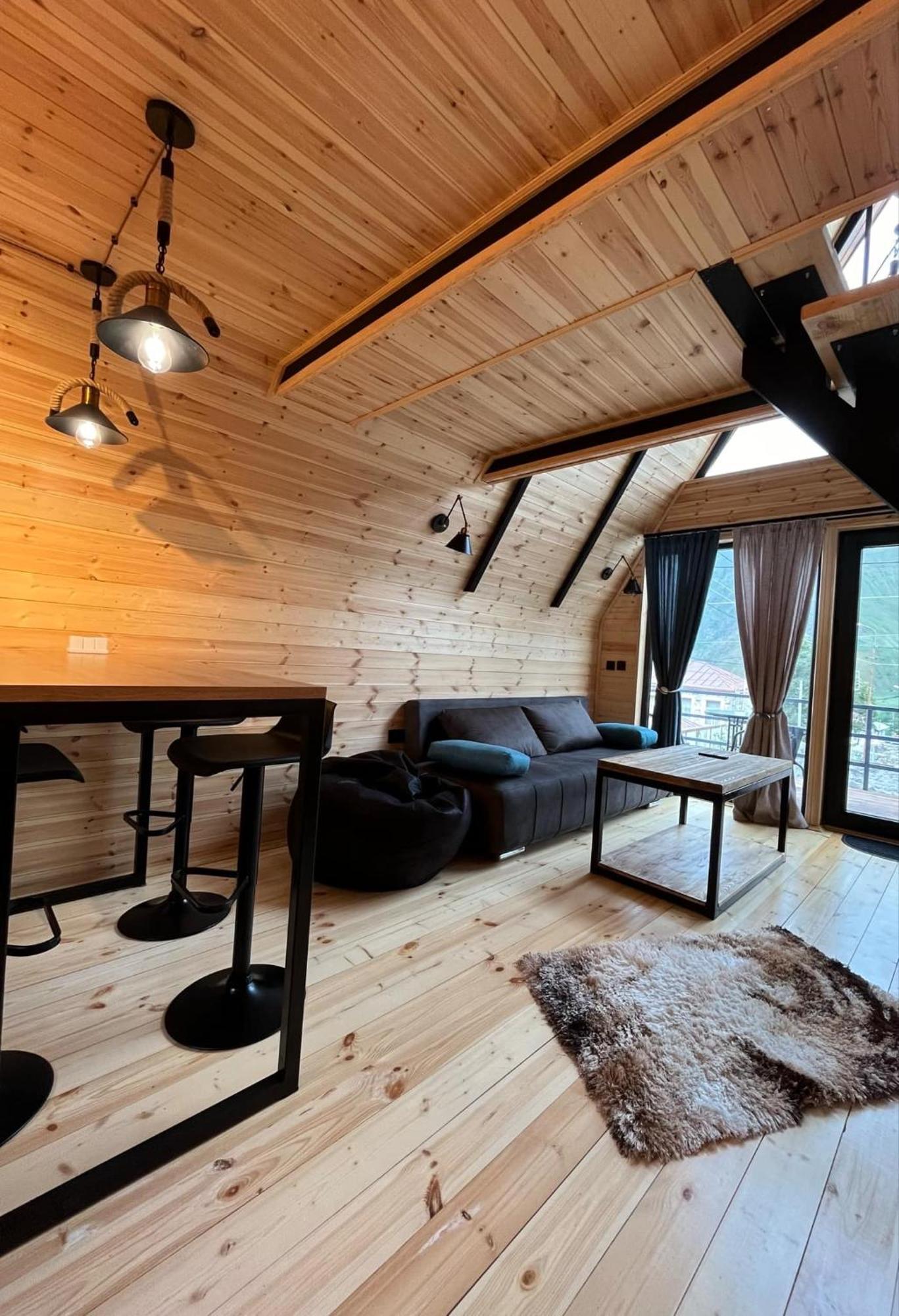 Edelweiss Cottage Kazbegi Eksteriør billede